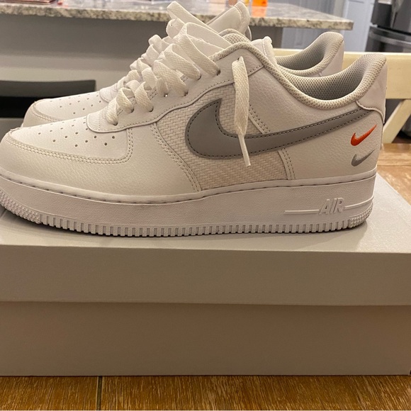 Nike Other - Excellent Used Condition Mens Nike Air Force 1 ‘07